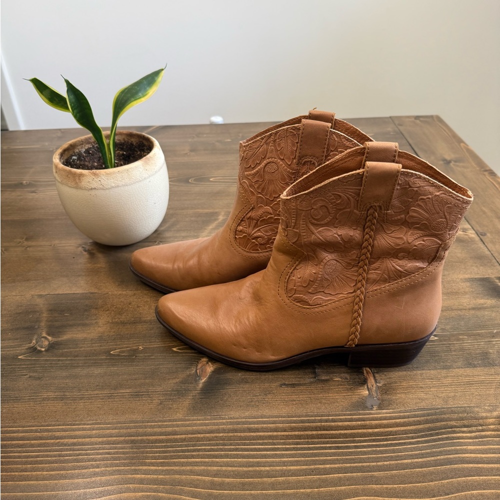 Lucky Brand Western Ankle Boots